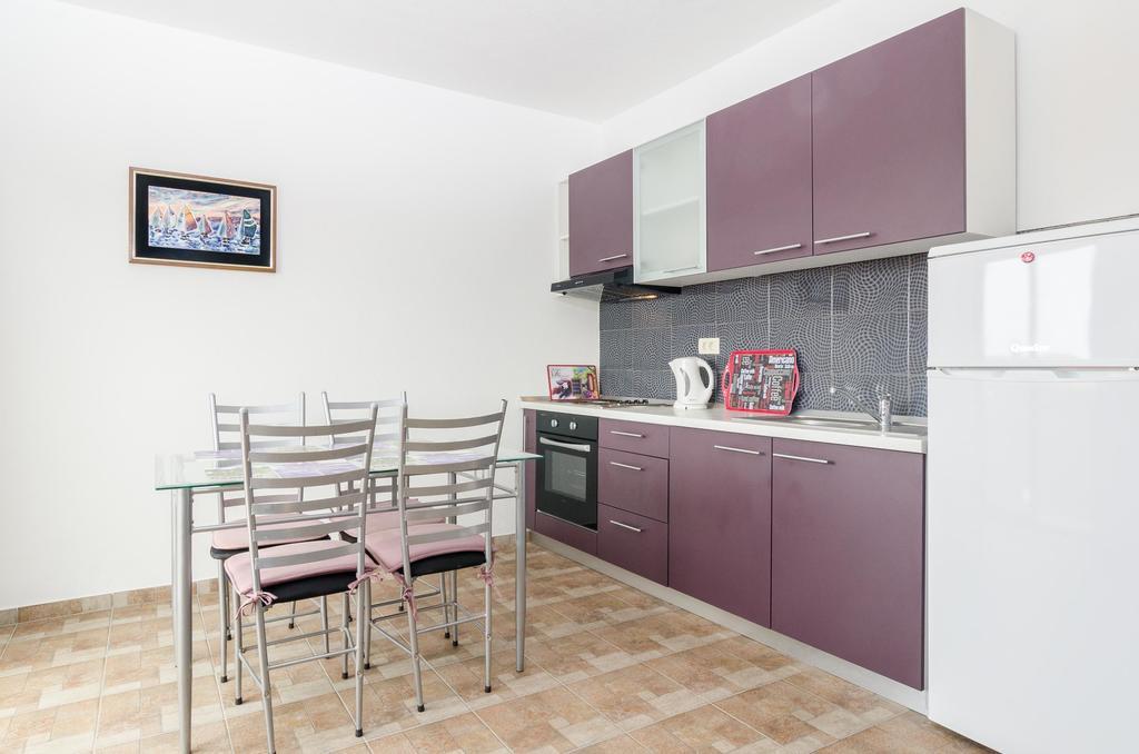 Apartments Leo Orebić Eksteriør bilde